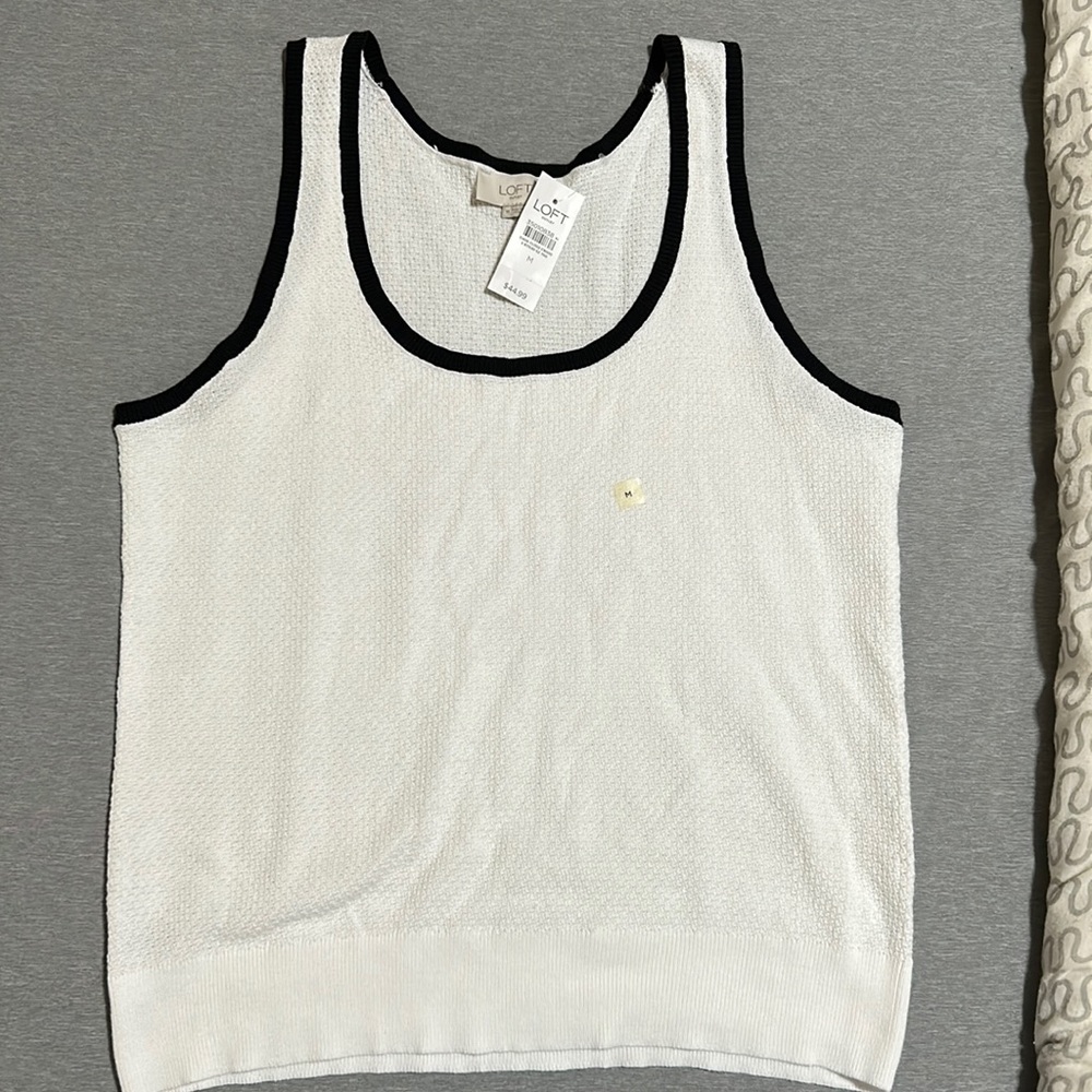 NWT Loft Women’s White Knit Tank
